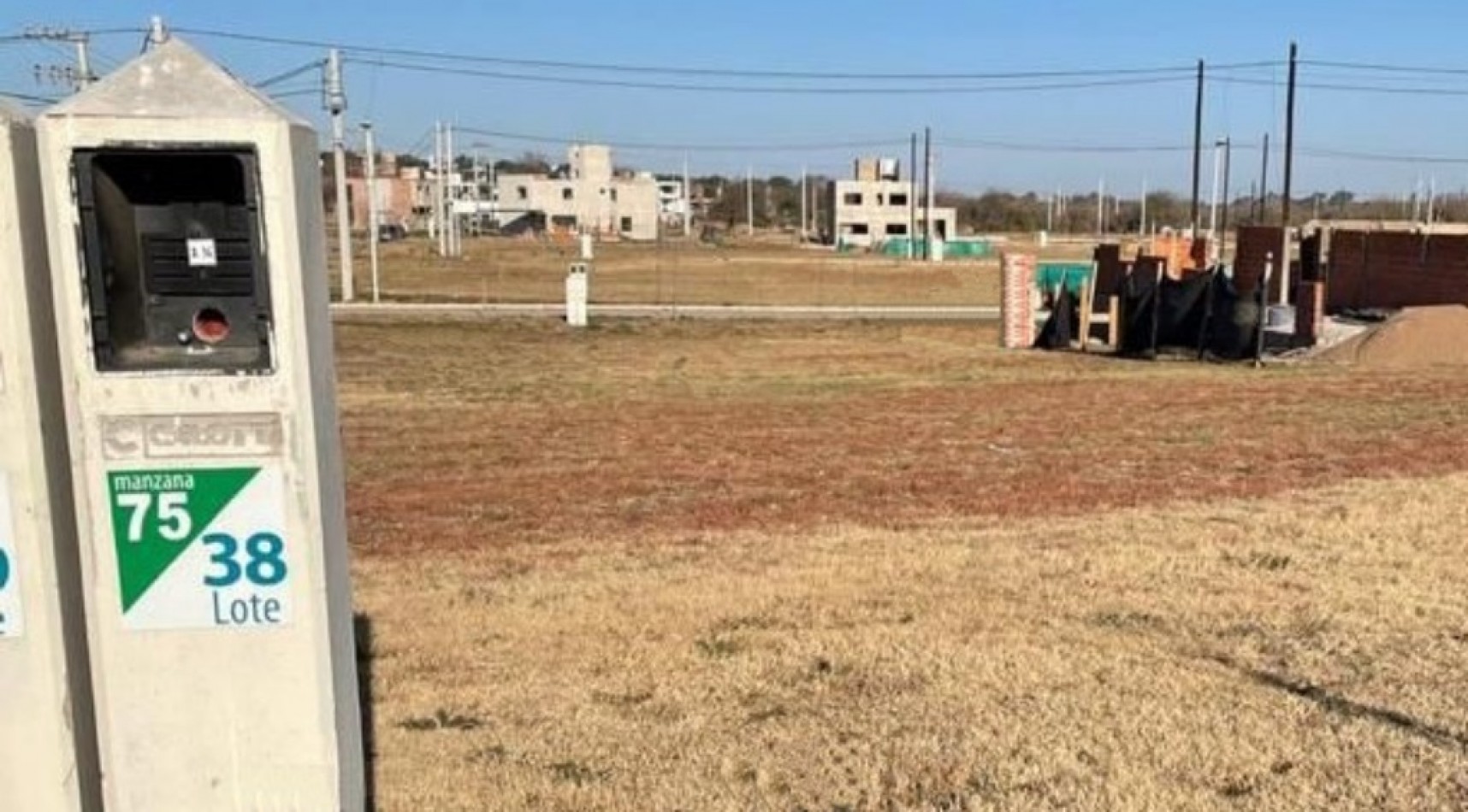 Venta Lote 350m en Tejas Cuatro - Con Posesion  - Listo para Construir