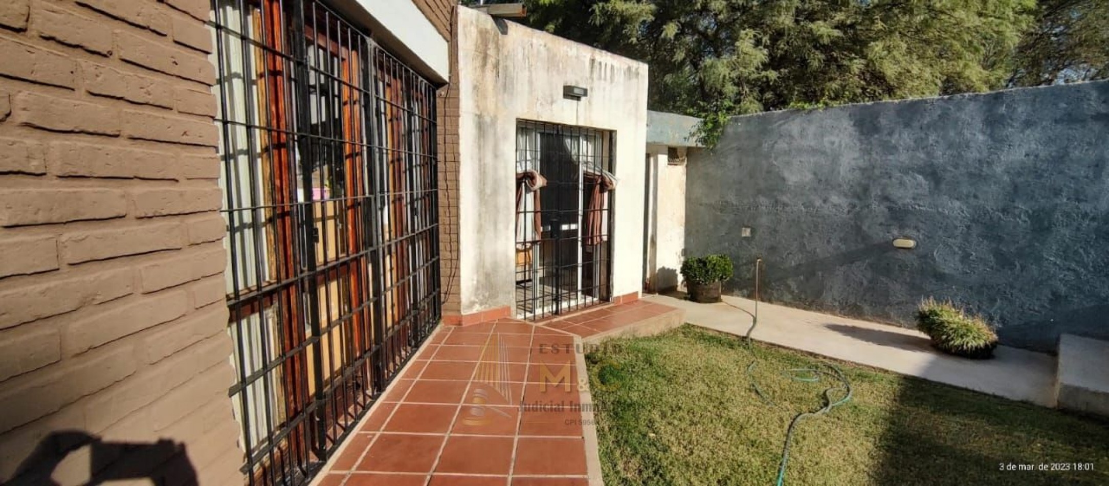 Casa de Estilo Unico en Arguello - 4 Dorm 3 Baños Playroom Pileta