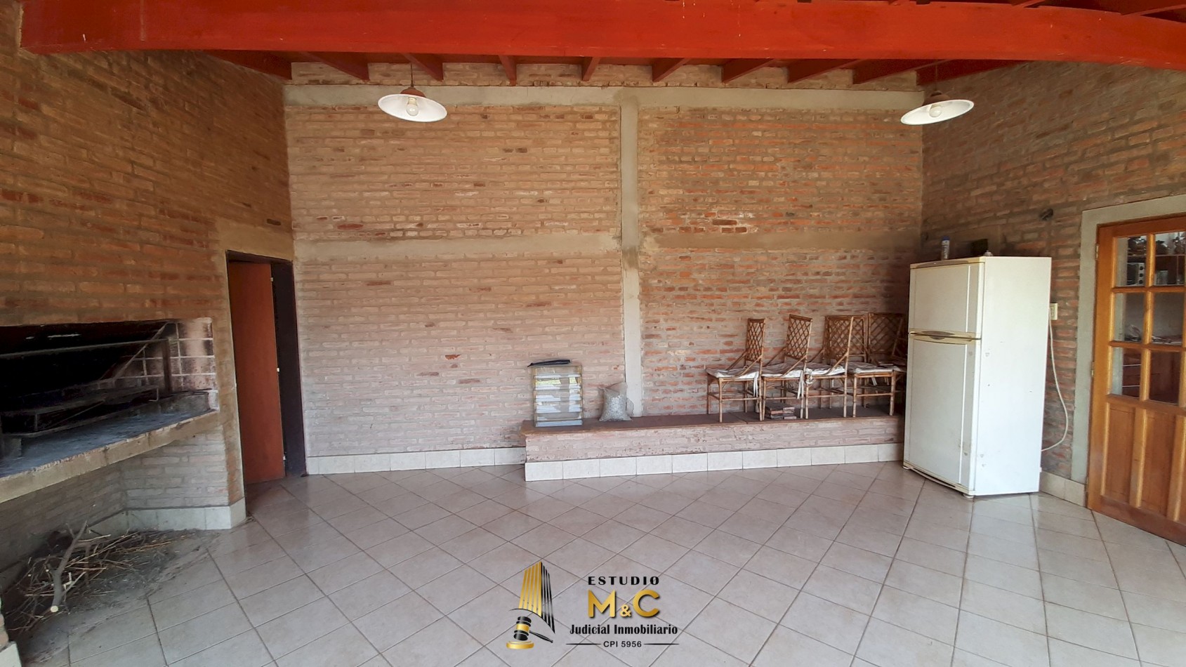 Venta Casa 2 Dormitorios mas 3 Lofts Alquilados en B° Matienzo