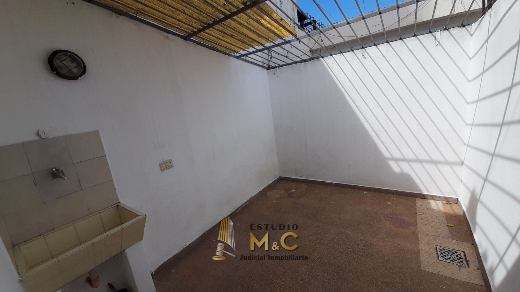 Venta Dpto 1 Dormitorio - Planta Baja con Patio - B° Alberdi (Rioja y Santa Fe)