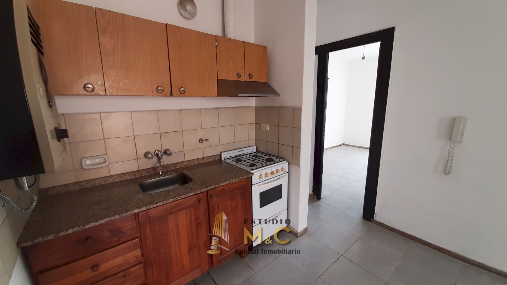 Venta Dpto 1 Dormitorio - Planta Baja con Patio - B° Alberdi (Rioja y Santa Fe)