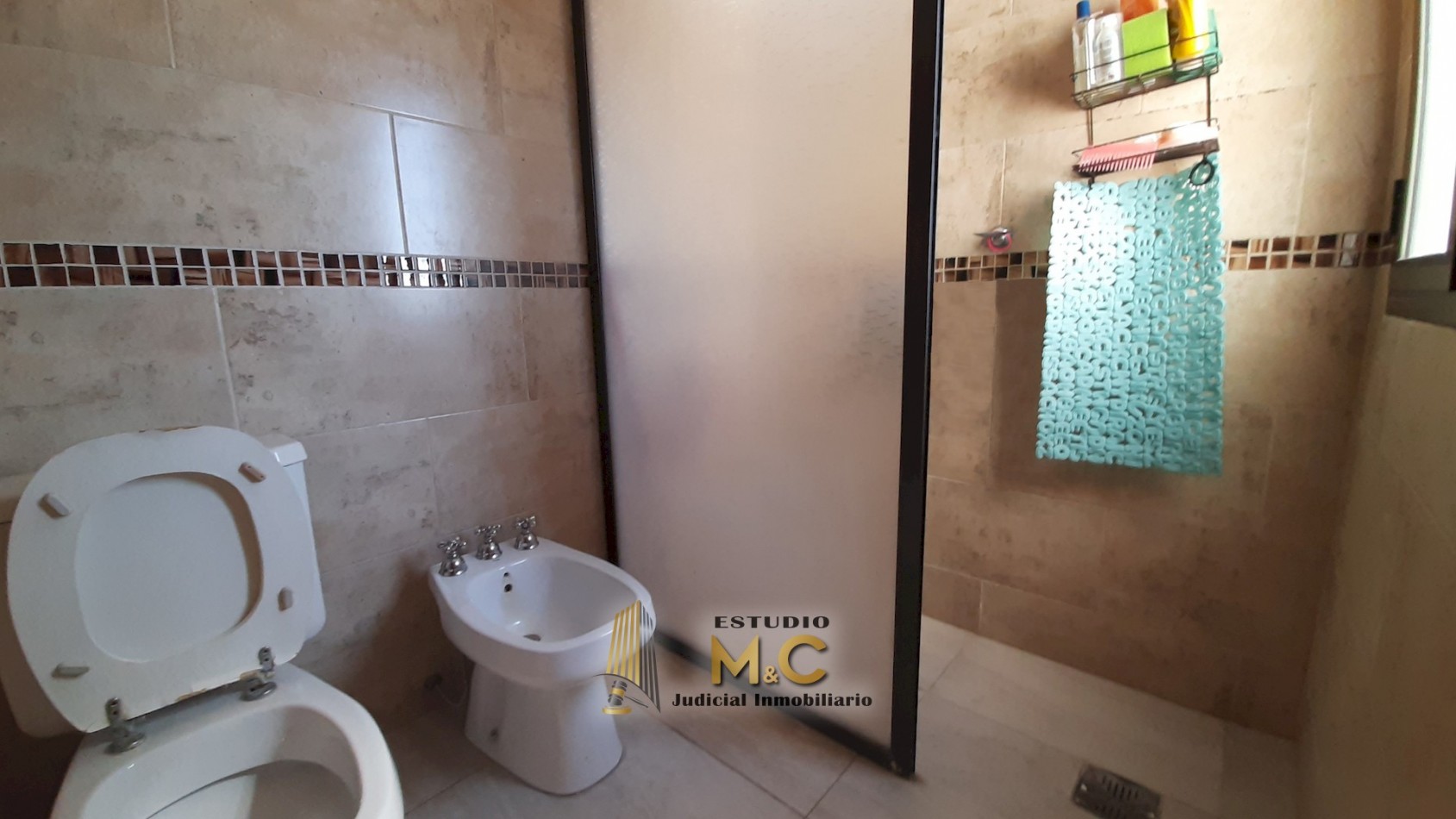 Casa 3 Dorm 2 Baños B° Los Robles