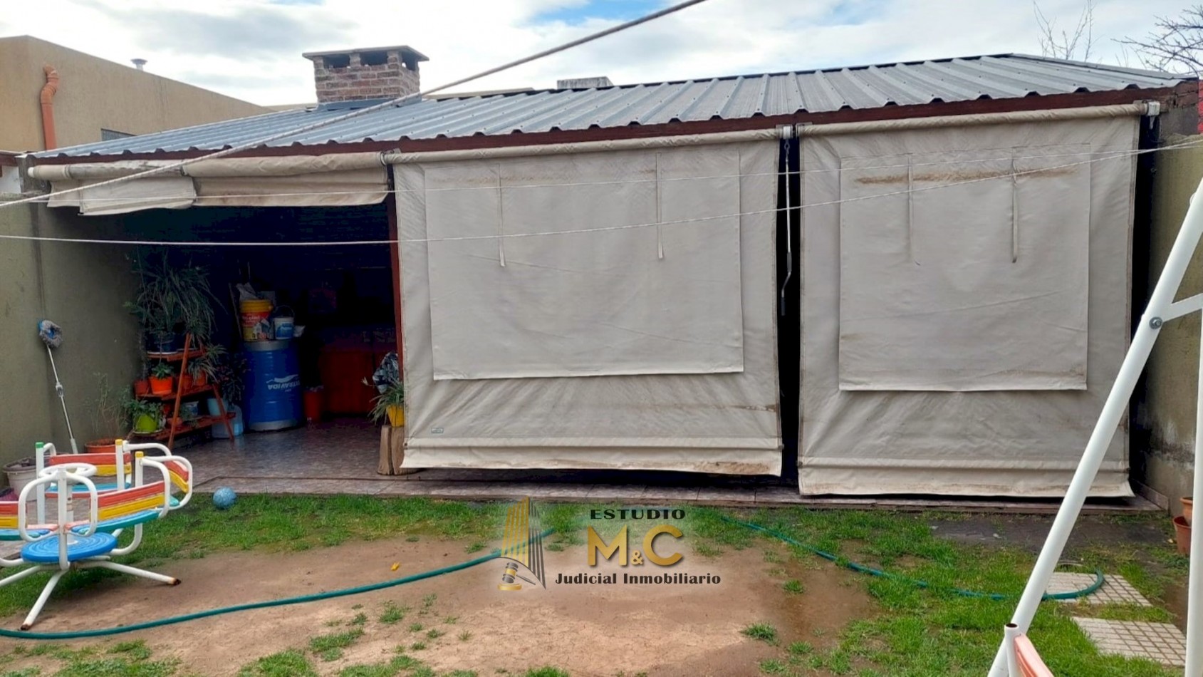 Casa 3 Dorm 2 Baños B° Los Robles