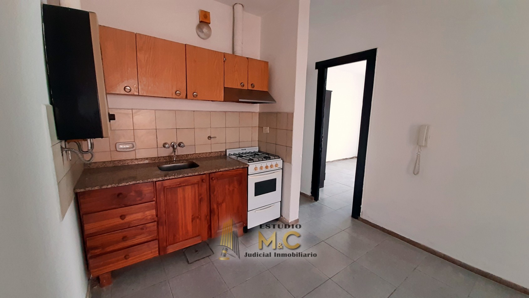 Dpto 1 dorm en B° Alberdi | Interno en PB con patio | Rioja y Santa Fe