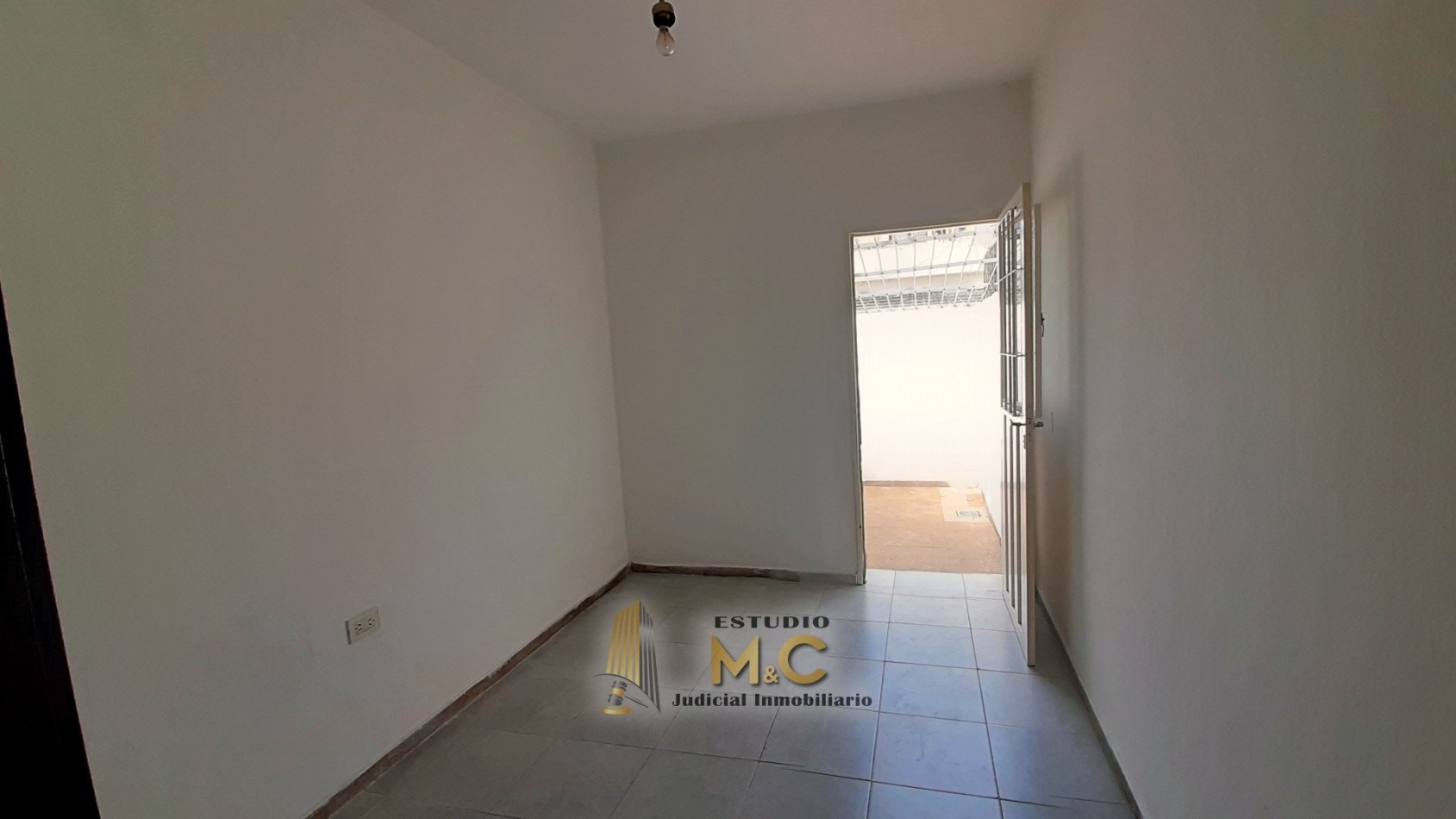 Dpto 1 dorm en B° Alberdi | Interno en PB con patio | Rioja y Santa Fe