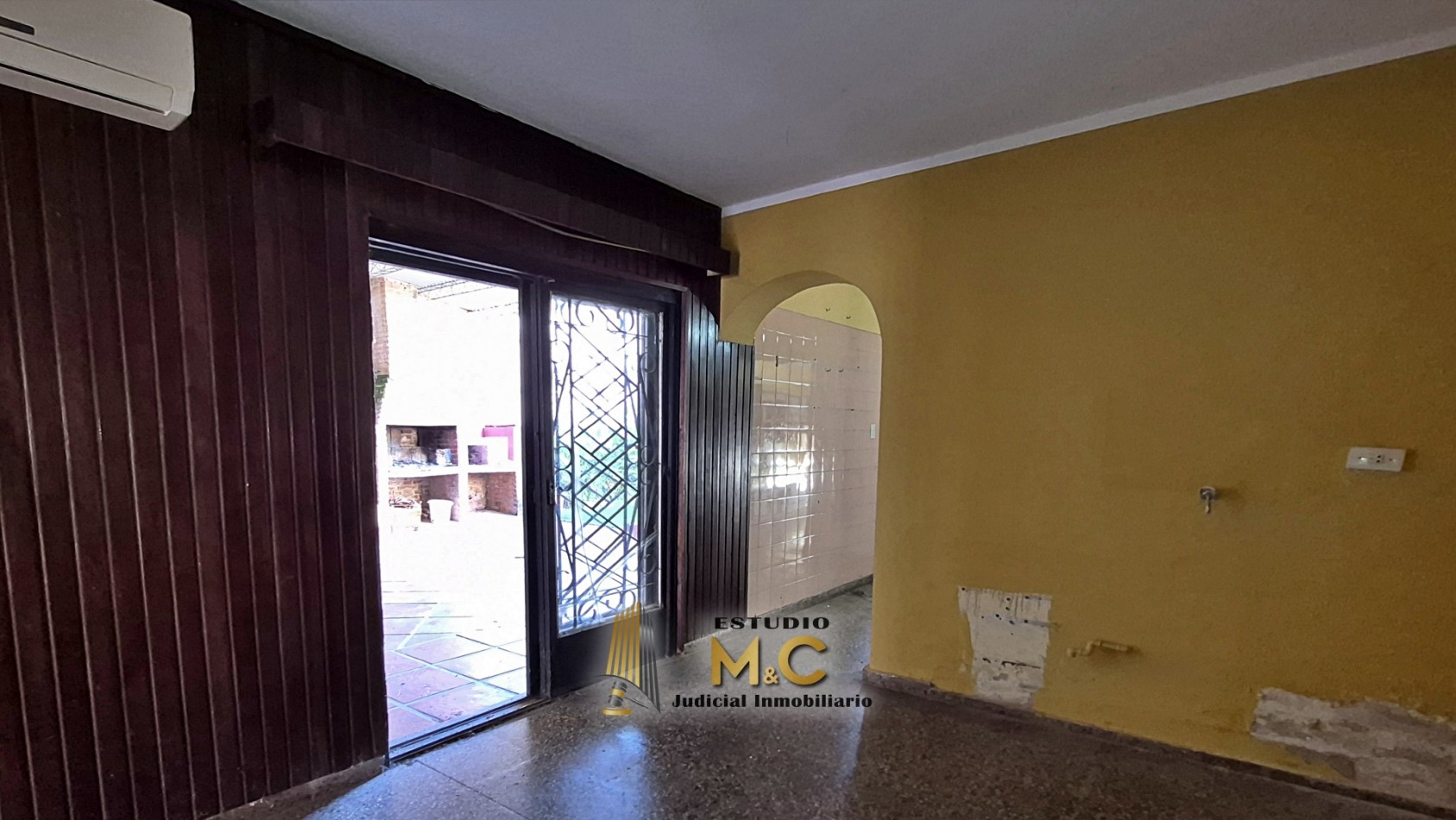 Casa de 235m en lote de 475m - B° Las Palmas