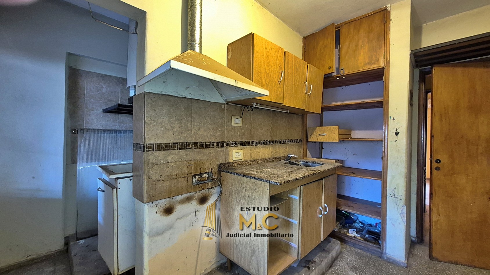 Casa de 235m en lote de 475m - B° Las Palmas