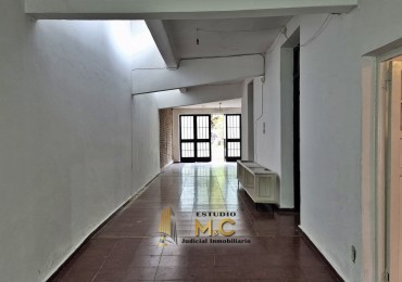 Versatil Casa con Gran Salon en Alta Cordoba