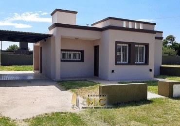 Casa 3 Dormitorios en B° Los Nonos - Colonia Tirolesa