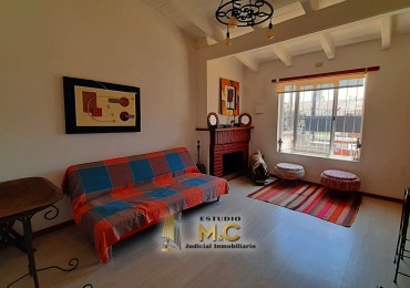 Casa 2 Dormitorios mas 3 Loft Alquilados en B° Matienzo